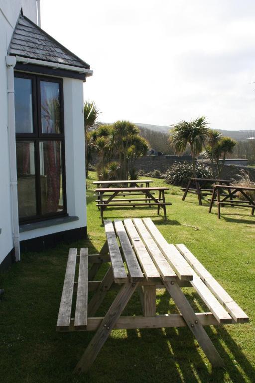 The Wootons Inn ティンタジェル エクステリア 写真
